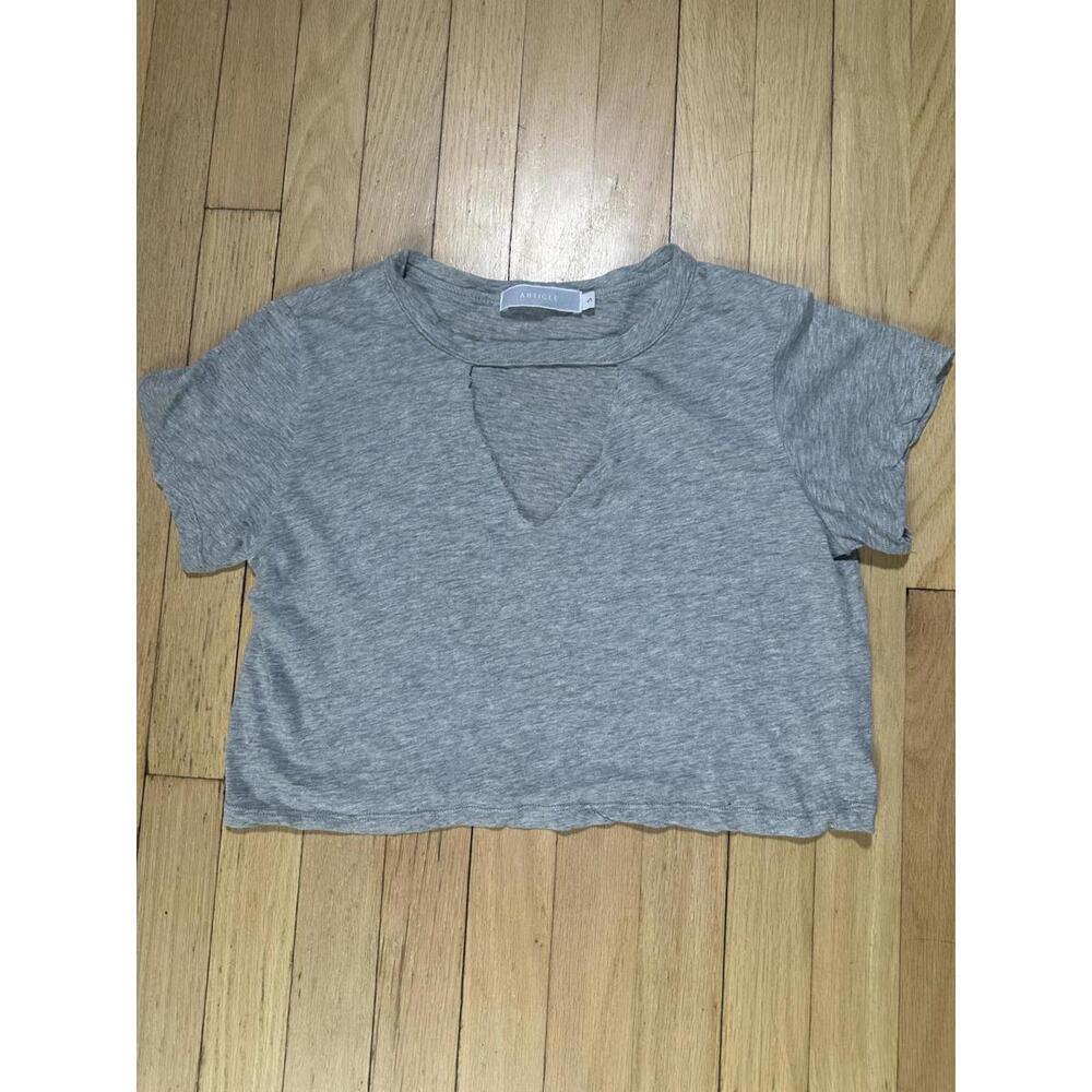 NWOT Article Grey Crop Top with Keyhole Neckline Size Small